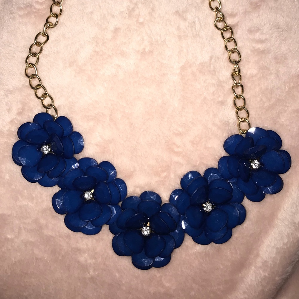 Chunky Flower Statement Necklace